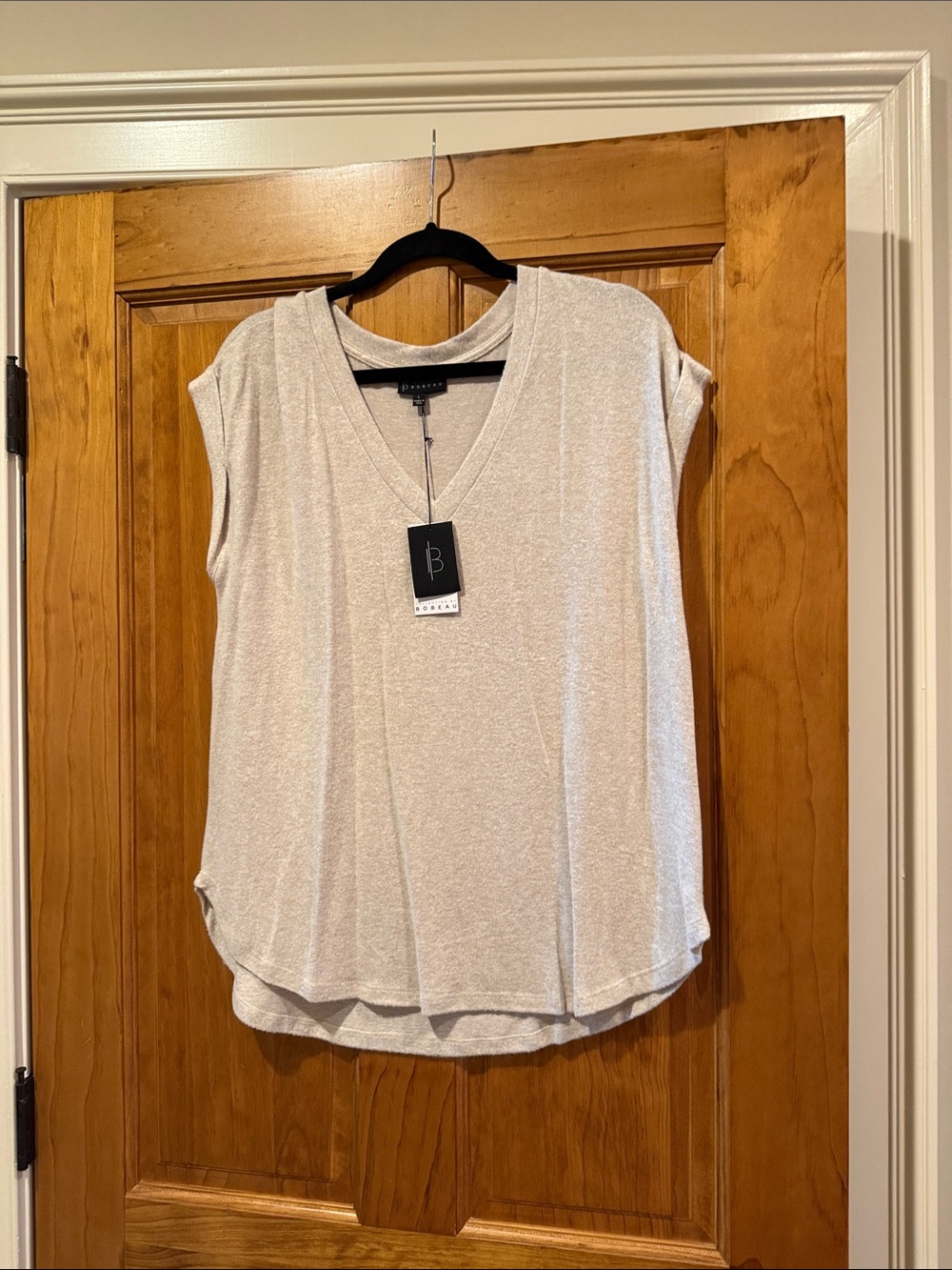 bobeau oatmeal  V-Neck Cap Sleeve cozy Top